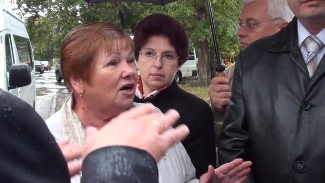 С приходом и.о.главы Михайлова Бердск стал расцветать, уверила бердчанка смотреть онлайн