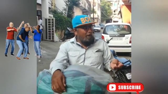 Street vendor from Bhopal has quirky way of selling snacks. смотреть онлайн