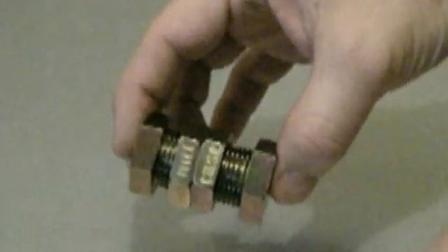 Cast Puzzle Nut-case Puzzle Solution смотреть онлайн