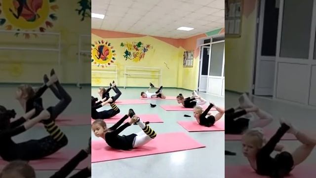 Партерная гимнастика. смотреть онлайн