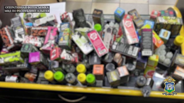 В Адыгее сотрудниками УЭБиПК задокументирован факт реализации немаркированных электронных сигарет. смотреть онлайн