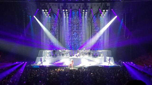 Ghost, Mary on the cross, live Green Bay WI смотреть онлайн