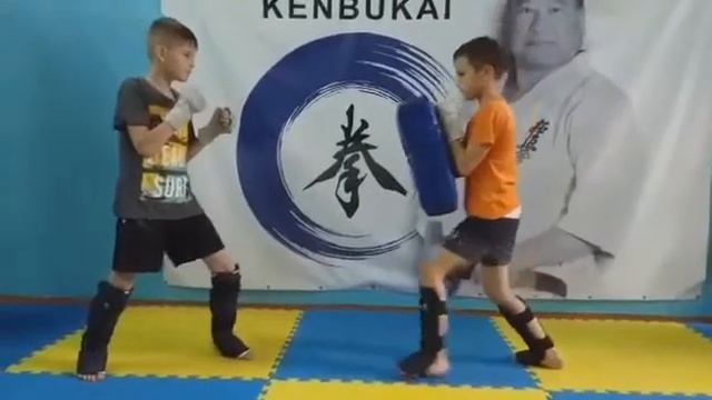 Киокушин. №5 Комбинация ударов (кумитэ) смотреть онлайн