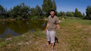 Известкование пруда с рыбой. Пруд на даче. Как вносить известь в пруд. Зачем известь в пруду.