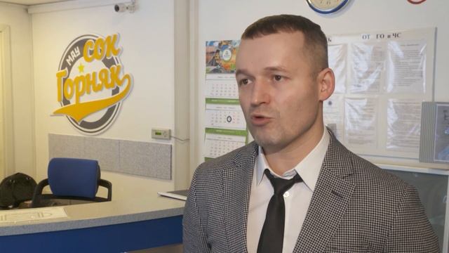 Бесплатные сеансы свободного плавания в бассейне «Дельфин» смотреть онлайн
