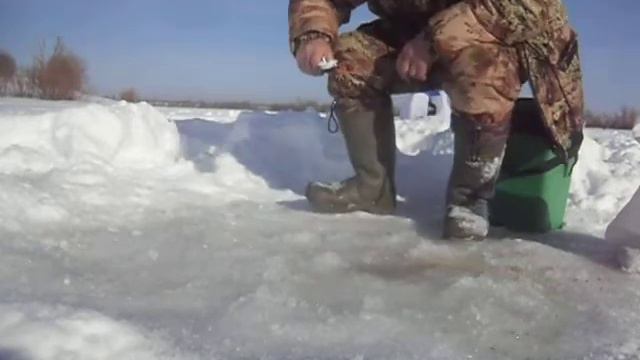 Поймал чебака смотреть онлайн