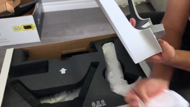 Alienware Gaming monitor - Aw2720HF Unboxing смотреть онлайн