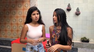 NÃO ESCORREGUE NA CAIXA ERRADA!!! ‹ BEM MENININHAS ›