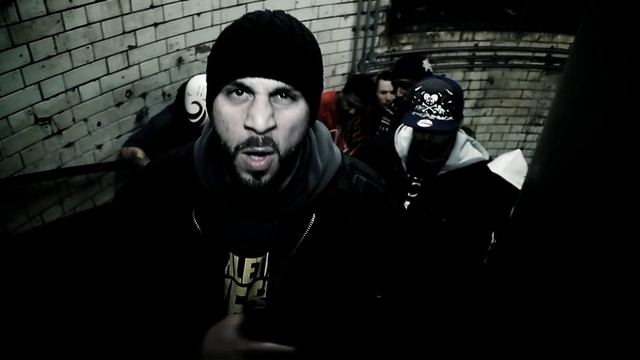 TRIPLE DARKNESS - REANIMATION (OFFICIAL VIDEO) смотреть онлайн