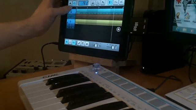 Test, (Ipad,Irig-midi,CME U-key) смотреть онлайн