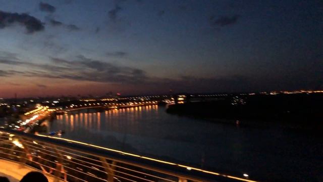 День рождения Киева, битое стекло и красивые виды смотреть онлайн