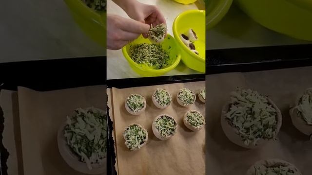 быстро и вкусно ? шампиньоны запечённые в духовке с сыром,зеленью и чесночком) ??? смотреть онлайн