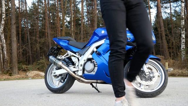 Suzuki SV 650s Exhaust Sound And What It Looks Like