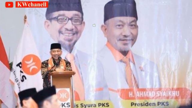 Ketum PAN Zulkifli Hasan Rayu PKS смотреть онлайн