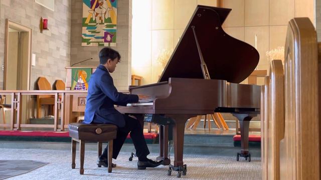 Aleandro Gecosala playing Ballade No.1 in G minor by F. Chopin смотреть онлайн