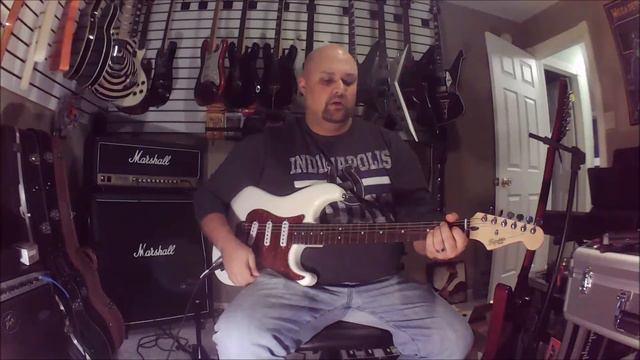 Squier Vintage Modified Series Stratocaster смотреть онлайн