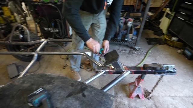 First River Test + Custom Trailer Build! смотреть онлайн