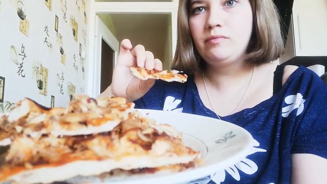 ПЕРВЫЙ МУКБАНГ | ДОМАШНЯЯ ПИЦЦА | АСМР | EATING SHOW | MUKBANG ASMR смотреть онлайн