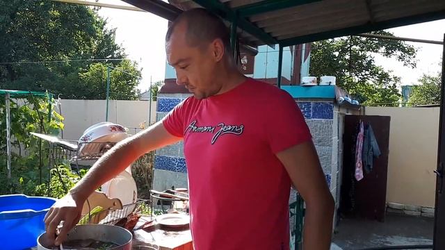 КВАС ЛУЧШЕ МАМЫНОГО смотреть онлайн