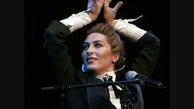 Estrella Morente En lo alto de cerro de Palomares смотреть онлайн