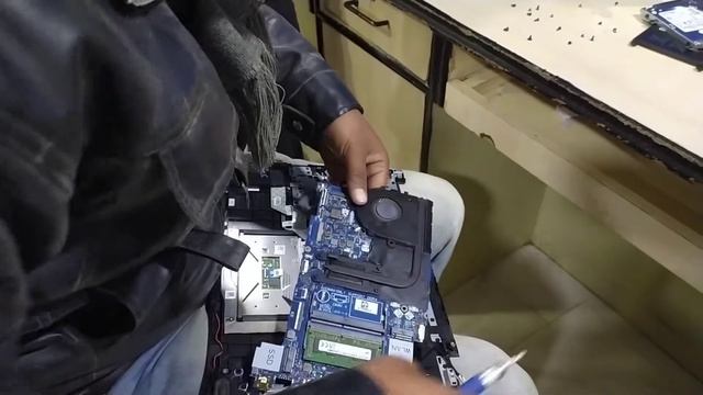 how to change keyboard of Dell latitude 3490 | Dell laptop ka keyboard kaise change kare смотреть онлайн