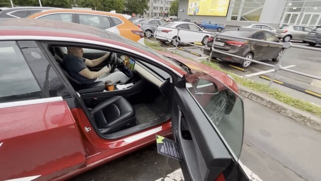 TESLA MODEL 3 — ПЕРВОЕ ВПЕЧАТЛЕНИЕ