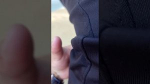 колени до конца не сгибаются...
