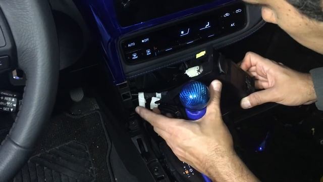 QUICK & EASY!!! USB port install for Rear Seat - 2017 Toyota Corolla SE смотреть онлайн