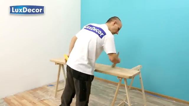 ЛАКОМОРИЛКА ДЛЯ ДРЕВЕСИНЫ LUXDECOR смотреть онлайн