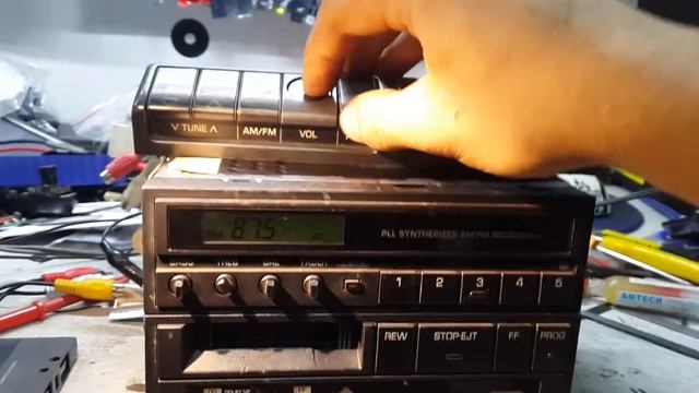 AUX в Toyota Crown GS131 смотреть онлайн