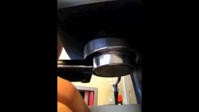 Espresso Preparation 10_22_11.mov смотреть онлайн