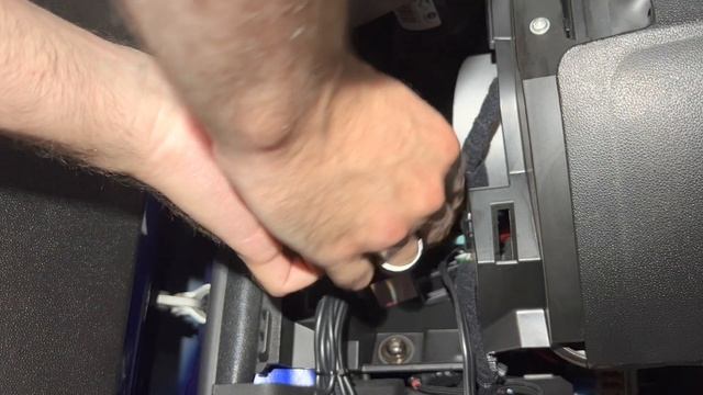 Block Box OBD - Antifurto meccanico per presa OBD - Montaggio su 500 Abarth смотреть онлайн