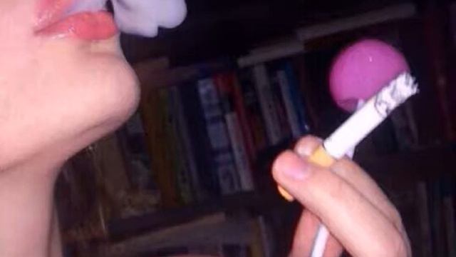 моя девочка хочет покурить! смотреть онлайн