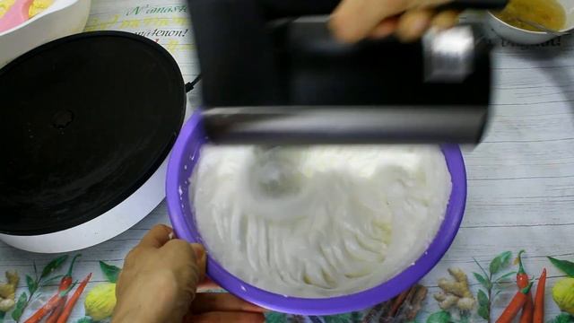 Пирожное птичье молоко. Удачный рецепт самых вкусных пирожных к чаю! смотреть онлайн