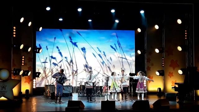 Ансамбль "ПОТЕХА" Волжская полечка. смотреть онлайн