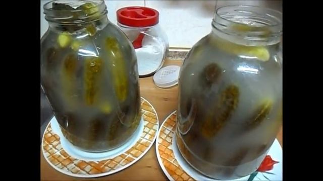 Квашеные огурцы в банке на зиму. Пальчики оближешь. смотреть онлайн