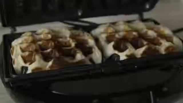 Вафельница Maxwell MW-1561 #Golder_Forever! смотреть онлайн