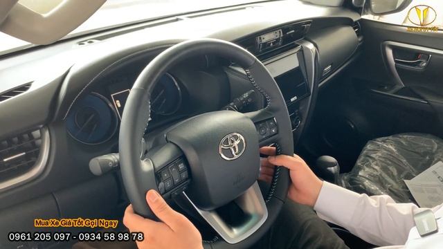 Giá Lăn Bánh Fortuner 2.7 AT Máy Xăng Cực Sốc Tháng 1/2024. Giảm Giá Bán 64 Triệu - Tặng Phụ Kiện смотреть онлайн