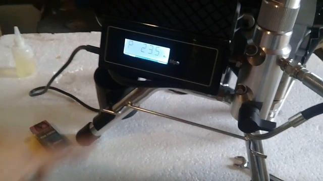 Окрасочный аппарат HUGNER H-2300Е с электронным управлением смотреть онлайн