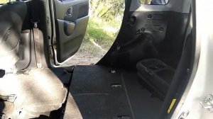 КАК УБРАТЬ ЗАДНИЕ СИДЕНИЯ ТОЙОТЫ ФУНКАРГО (Toyota FunCargo). HOW TO REMOVE THE REAR SEATS OF TOYOTA