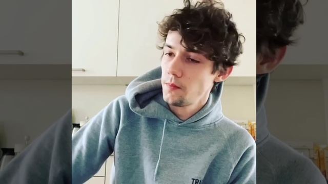 Henning May - Blinding Lights (Cover) смотреть онлайн