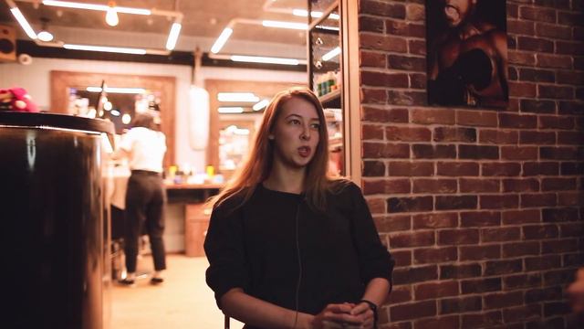 Интервью с барбером - Мариной Баюровой смотреть онлайн