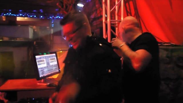 ElectricHeartBeats Opening Night.mov смотреть онлайн