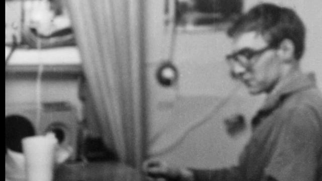 Старейший радиоцентр Санкт-Петербургского регионального центра - Радиостанция "Сортировочная" смотреть онлайн