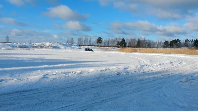 BFR Condor на озере смотреть онлайн