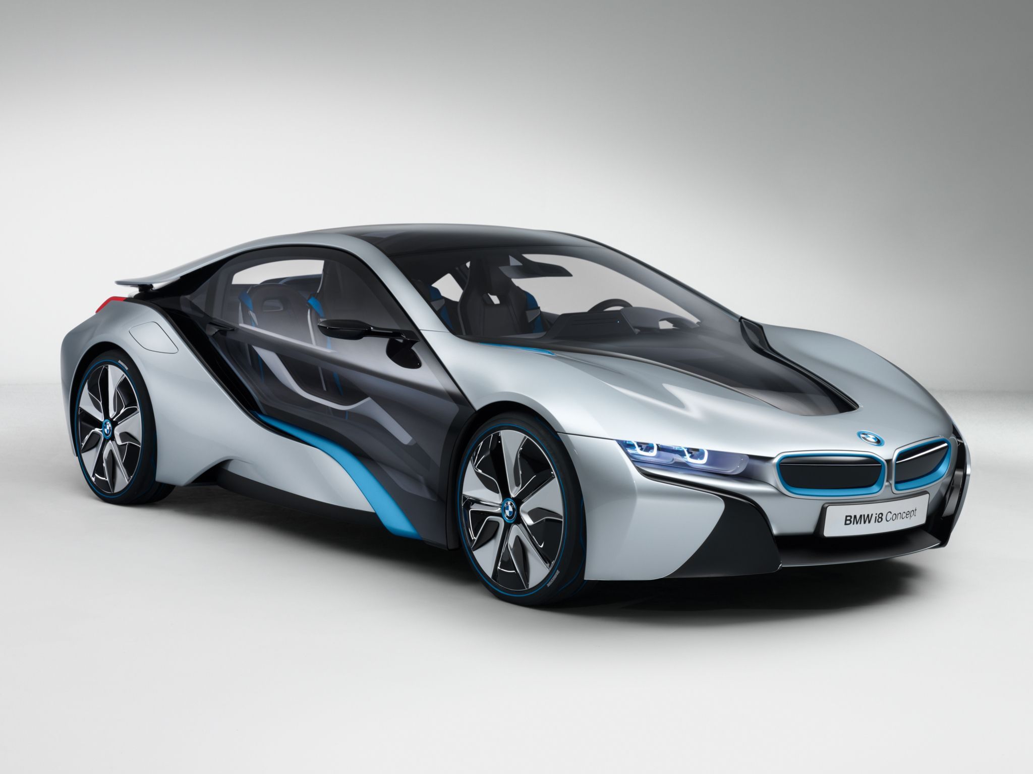 BMW I8 Coupe  автомобиль будущего экологичный экономичный динамичный надежный  функциональный