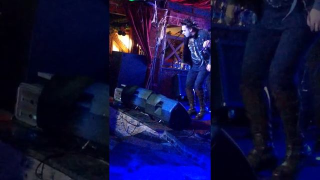 Царство Шута - Собака здохла live паб Луческ смотреть онлайн