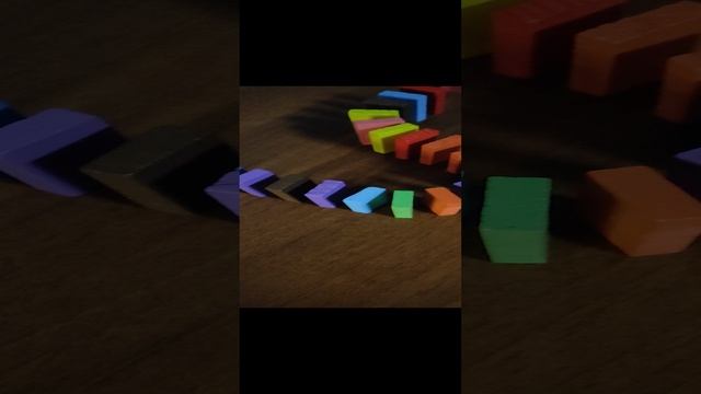 Dominoes смотреть онлайн