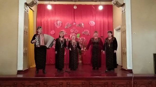 ОЙ, ПРИ ЛУЖКУ