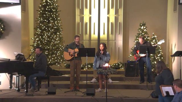 2022 Christmas Eve Candlelight Service смотреть онлайн